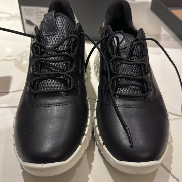 Ecco ECCO GRUUV Leather Sneakers - Picture 4 of 4